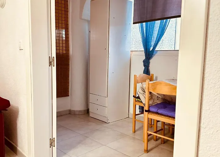 Santana -19 At With Pool, Garage And Lift Appartement Torrevieja
