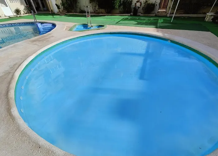 Santana -19 At With Pool, Garage And Lift Appartement *